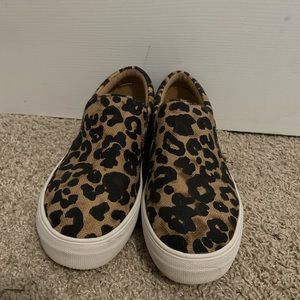 COPY - Steve Madden cheetah print platform slip ons. Excellent condition.